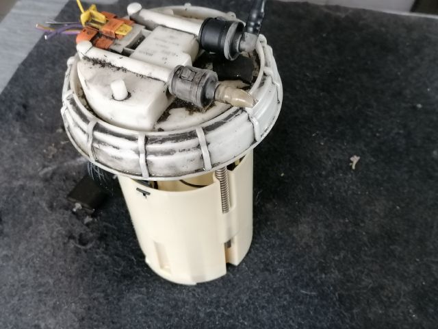 bontott ALFA ROMEO 147 Üzemanyagszint Jeladó