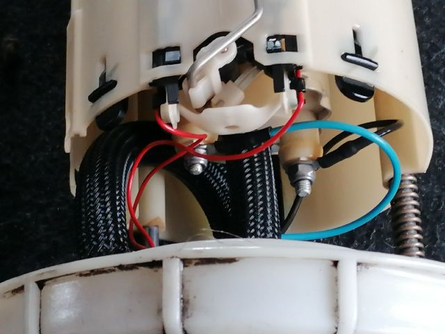 bontott ALFA ROMEO 147 Üzemanyagszint Jeladó