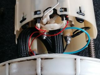 bontott ALFA ROMEO 147 Üzemanyagszint Jeladó