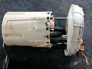 bontott ALFA ROMEO 147 Üzemanyagszint Jeladó