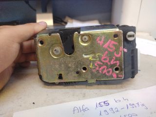 bontott ALFA ROMEO 155 Bal első Ajtózár