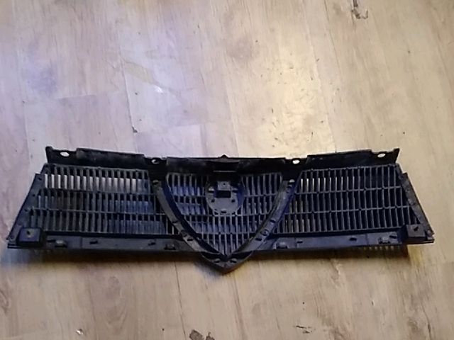bontott ALFA ROMEO 155 Hűtőrács