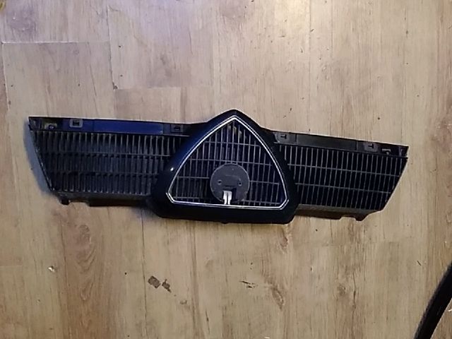 bontott ALFA ROMEO 155 Hűtőrács