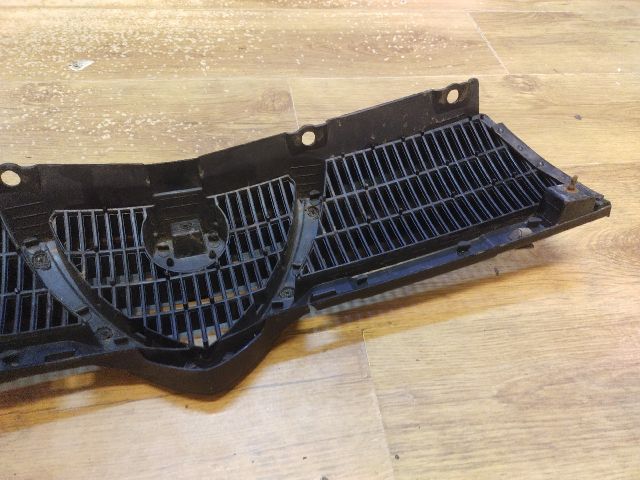 bontott ALFA ROMEO 155 Hűtőrács