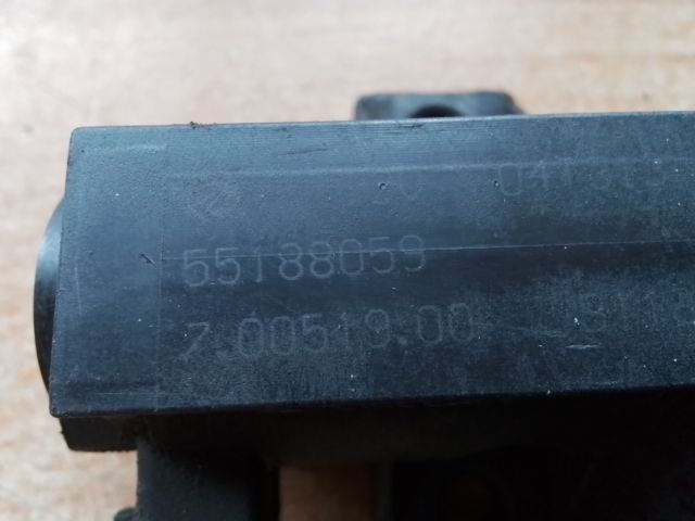 bontott ALFA ROMEO 156 Lefújószelep