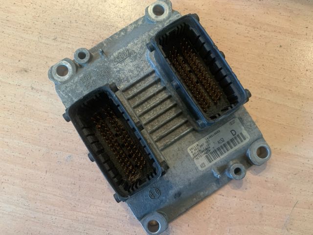 bontott ALFA ROMEO 156 Motorvezérlő