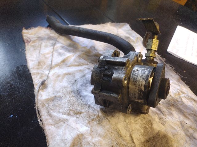 bontott ALFA ROMEO 156 Kormányszervó Motor (Hidraulikus)