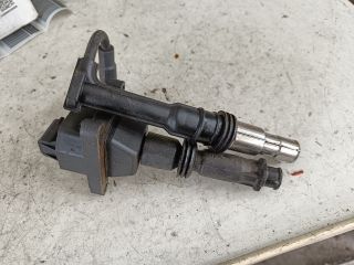 bontott ALFA ROMEO 156 Gyújtótrafó