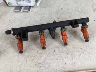 bontott ALFA ROMEO 156 Porlasztó Sor / Híd