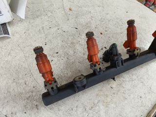 bontott ALFA ROMEO 156 Porlasztó Sor / Híd