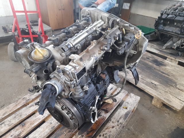 bontott ALFA ROMEO 156 Motor (Fűzött blokk hengerfejjel)