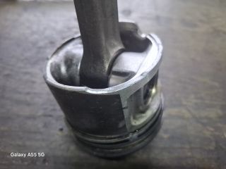 bontott ALFA ROMEO 156 Dugattyú és Hajtókar