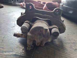 bontott ALFA ROMEO 156 Jobb első Féknyereg Munkahengerrel