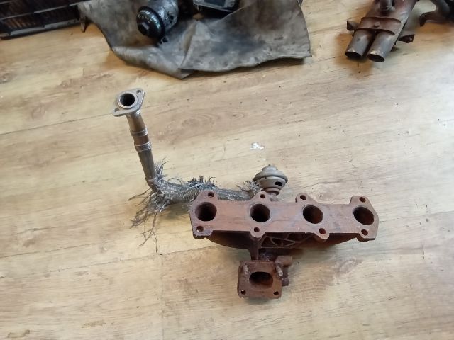 bontott ALFA ROMEO 156 Leömlő (Soros)