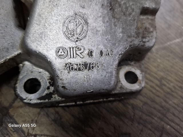 bontott ALFA ROMEO 156 Nagynyomású Szivattyú Bak