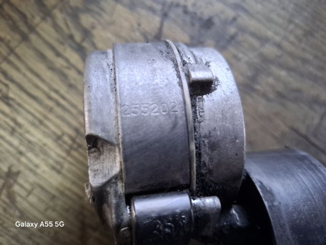 bontott ALFA ROMEO 156 Szíjfeszítő Görgő