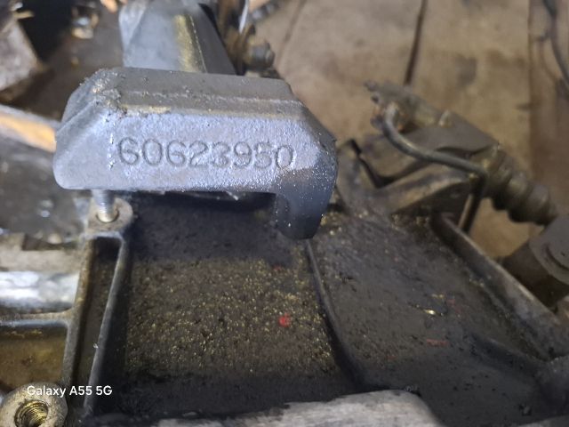 bontott ALFA ROMEO 156 Váltó (Mechanikus)