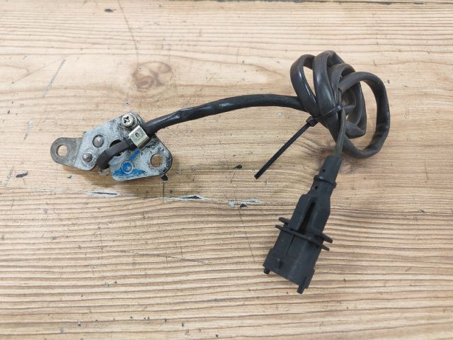 bontott ALFA ROMEO 156 Vezérműtengely Fordulatszám Jeladó