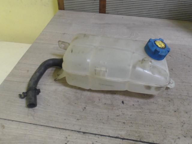 bontott ALFA ROMEO 156 Kiegyenlítő Tartály