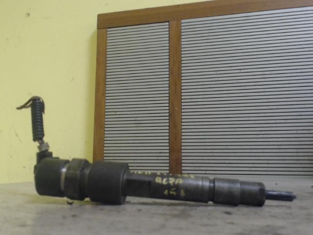 bontott ALFA ROMEO 156 Porlasztó (1 db)