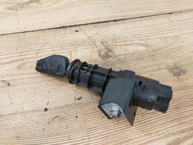 bontott ALFA ROMEO 156 Gyújtáskapcsoló Házzal