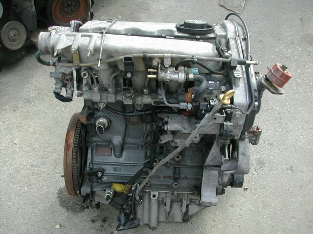 bontott ALFA ROMEO 156 Motor (Fűzött blokk hengerfejjel)