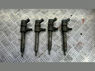 bontott ALFA ROMEO 156 Porlasztó (1 db)