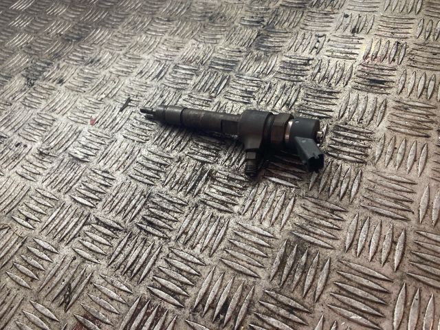 bontott ALFA ROMEO 156 Porlasztó (1 db)