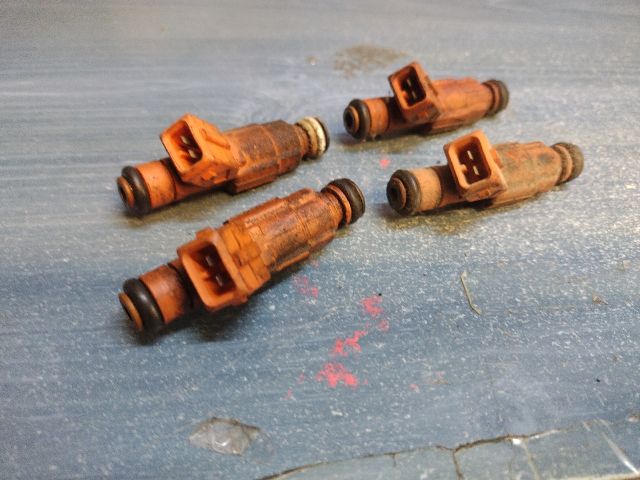 bontott ALFA ROMEO 156 Porlasztó (1 db)