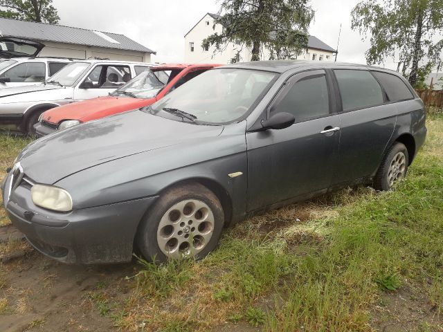 bontott ALFA ROMEO 156 Bal első Csonkállvány Kerékaggyal