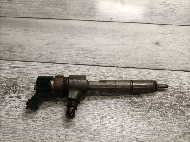 bontott ALFA ROMEO 156 Porlasztó (1 db)