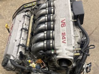 bontott ALFA ROMEO 156 Motor (Fűzött blokk hengerfejjel)