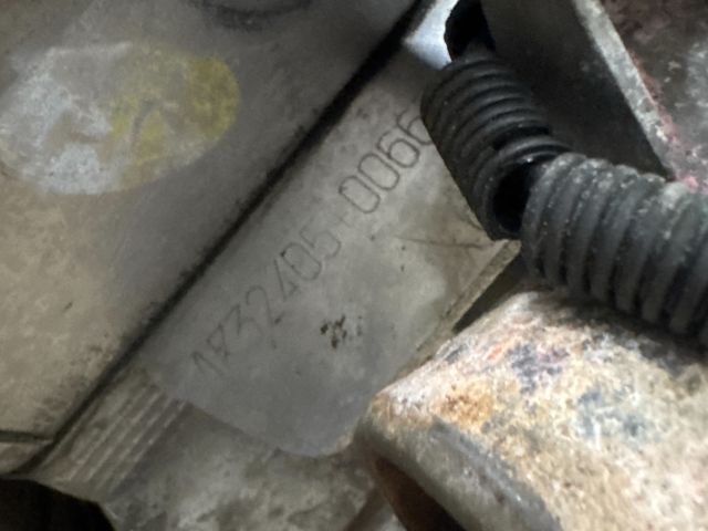 bontott ALFA ROMEO 156 Motor (Fűzött blokk hengerfejjel)