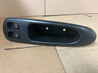 bontott ALFA ROMEO 156 Ablakemelő Kapcsoló Négyes / Kettes