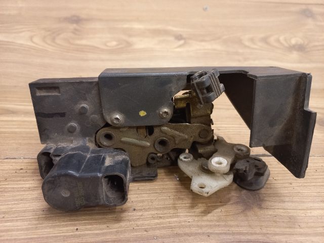 bontott ALFA ROMEO 156 Bal Csomagtérajtó Zárszerkezet