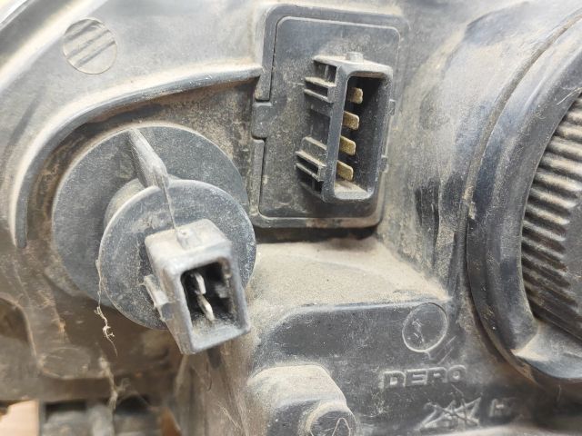 bontott ALFA ROMEO 156 Bal Fényszóró