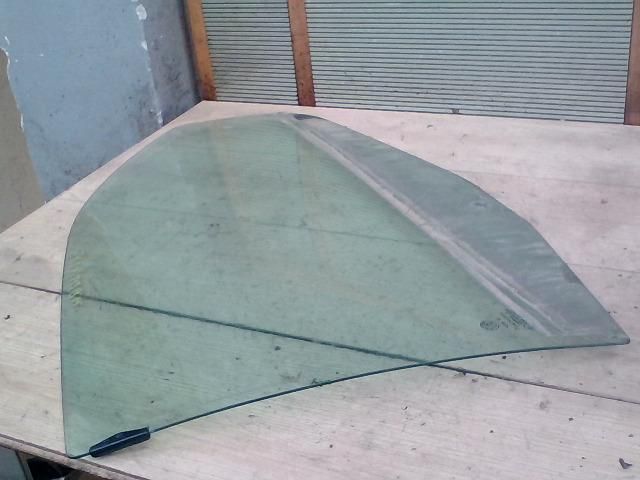 bontott ALFA ROMEO 156 Bal hátsó Ablak