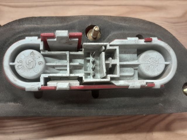 bontott ALFA ROMEO 156 Bal Külső Hátsó Lámpa