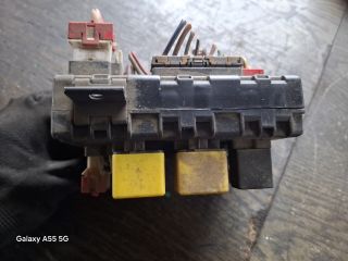 bontott ALFA ROMEO 156 Biztosítéktábla Utastér