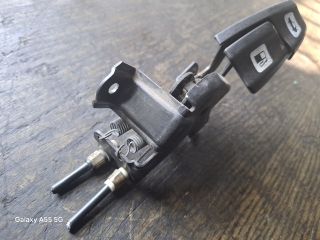 bontott ALFA ROMEO 156 Csomagtér Nyitó Kar / Gomb