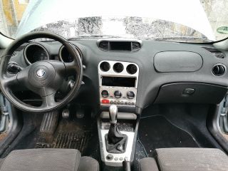 bontott ALFA ROMEO 156 Csomagtérajtó Burkolat Felső