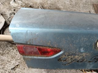 bontott ALFA ROMEO 156 Csomagtérajtó (Részeivel)