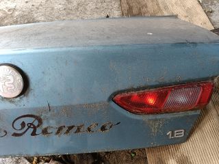 bontott ALFA ROMEO 156 Csomagtérajtó (Részeivel)