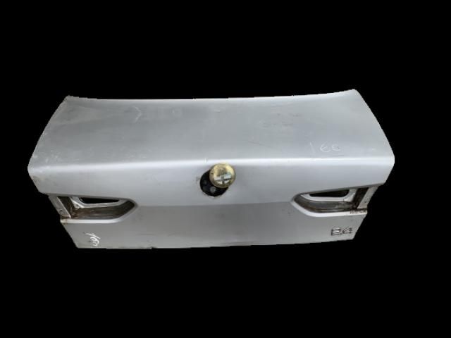 bontott ALFA ROMEO 156 Csomagtérajtó (Üres lemez)