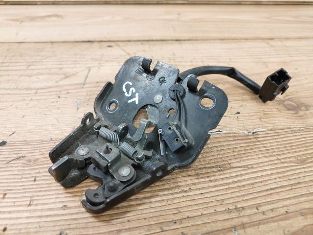 bontott ALFA ROMEO 156 Csomagtérajtó Zárszerkezet