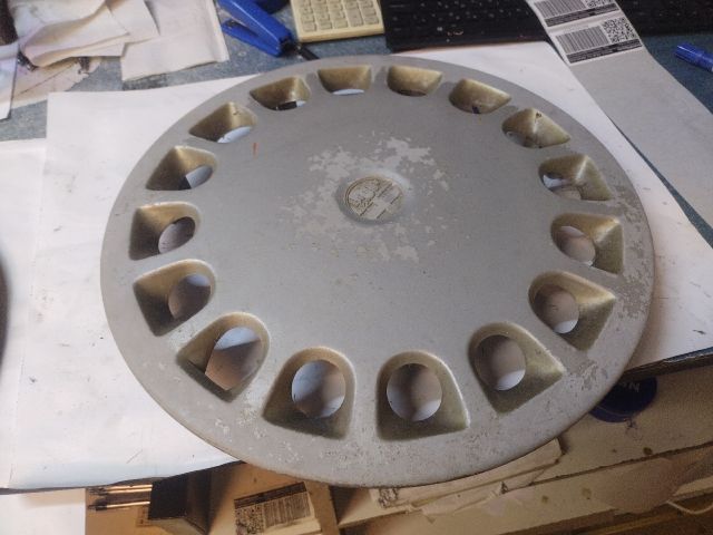 bontott ALFA ROMEO 156 Dísztárcsa (1 db)