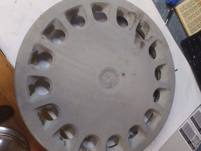 bontott ALFA ROMEO 156 Dísztárcsa (1 db)