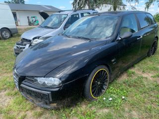 bontott ALFA ROMEO 156 Első Lökhárító Merevítő (Fém)