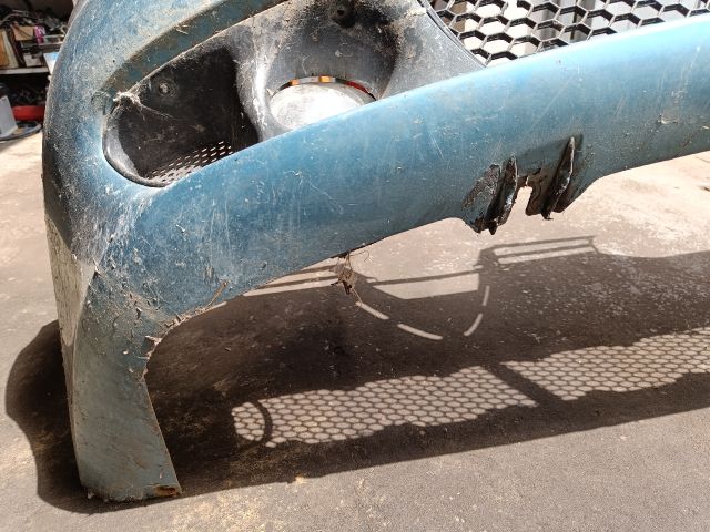 bontott ALFA ROMEO 156 Első Lökhárító (Részeivel)