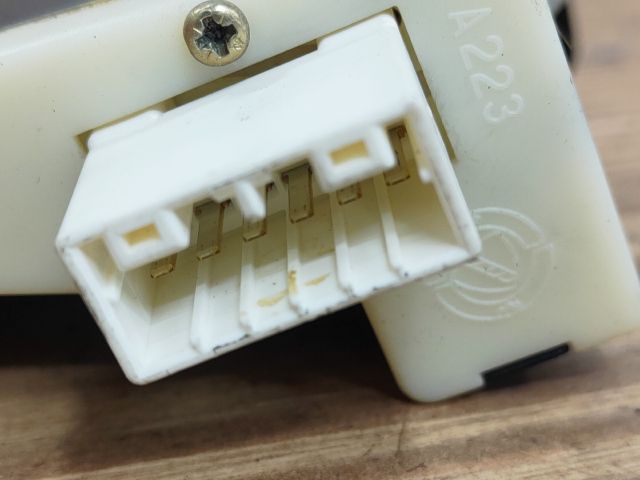 bontott ALFA ROMEO 156 Fényszórómagasság Állító Kapcsoló